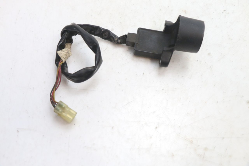 photo de TRANSPONDER ANTENNA YAMAHA FJR 1300 (2001 - 2005) - Alternative perspective