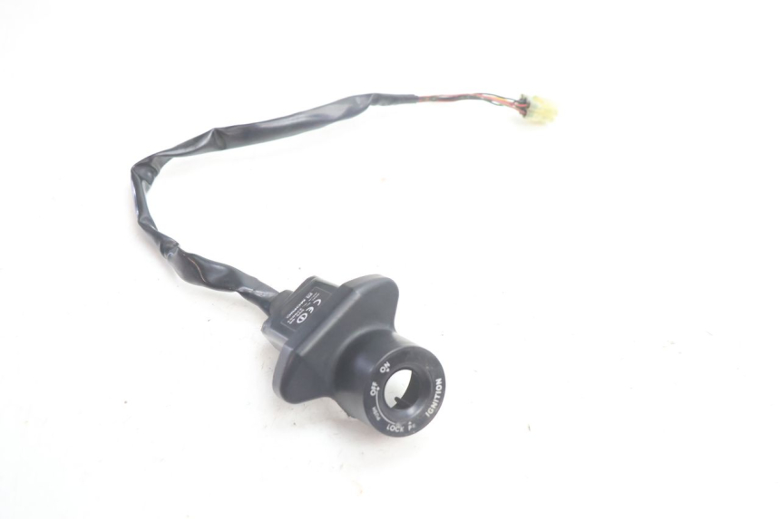photo de TRANSPONDER ANTENNA YAMAHA FJR 1300 (2001 - 2005) - Component detail