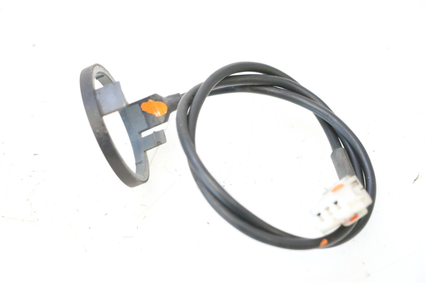 photo de TRANSPONDER ANTENNA PEUGEOT SATELIS COMPRESSOR K15 125 (2006 - 2009) - Zoom on usage condition