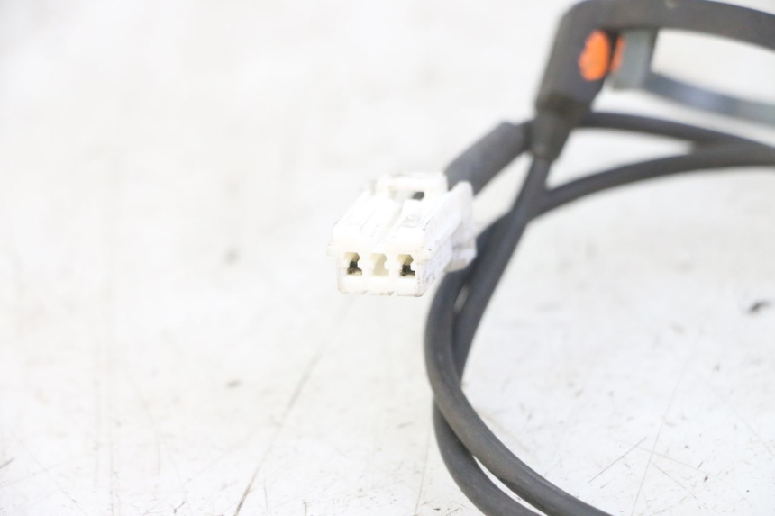 photo de TRANSPONDER ANTENNA PEUGEOT SATELIS 125 (2013 - 2018) - Zoom on usage condition