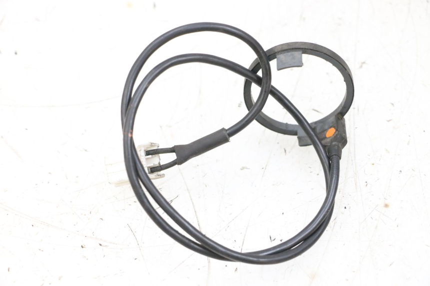 photo de TRANSPONDER ANTENNA PEUGEOT SATELIS 125 (2006 - 2009) - Zoom on usage condition