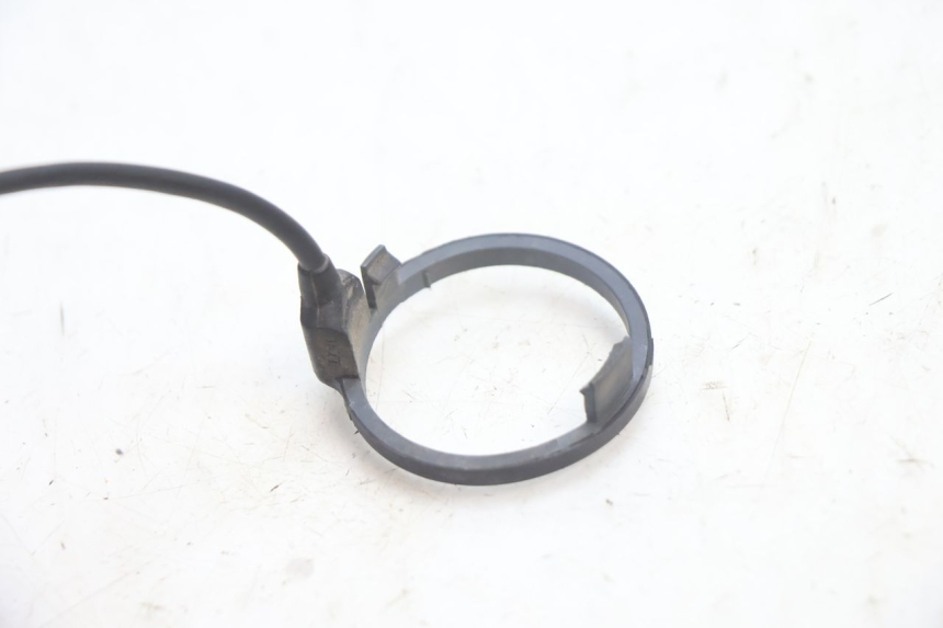 photo de TRANSPONDER ANTENNA PEUGEOT SPEEDFIGHT LC 50 (1996 - 2002) - Alternative perspective
