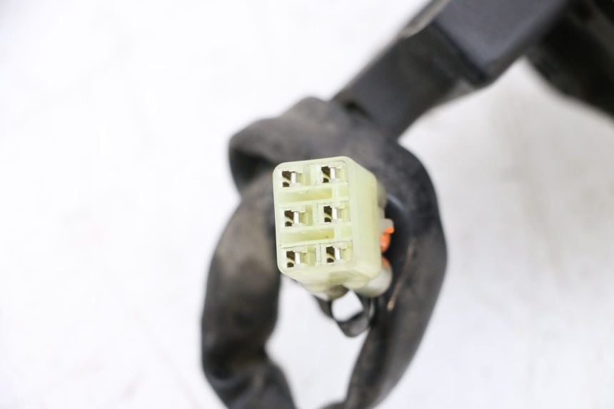 photo de TRANSPONDER ANTENNA YAMAHA XMAX X-MAX 125 (2006 - 2009) - Technical close-up