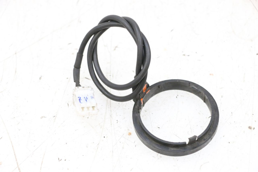 photo de TRANSPONDER ANTENNA PIAGGIO X8 125 (2004 - 2007) - Component detail