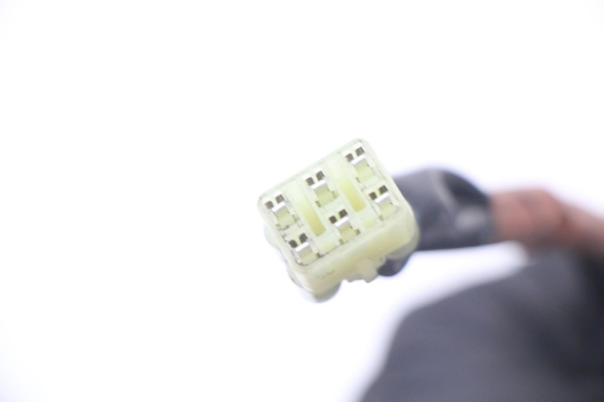 photo de TRANSPONDER ANTENNA YAMAHA YP X-MAX XMAX 400 (2014 - 2017) - Fixing points details