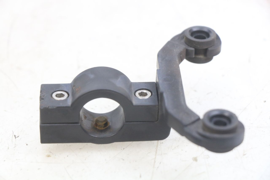 photo de SPEEDOMETER BRACKET KYMCO AGILITY NAKED RENOUVO 2T 50 (2011 - 2018) - Component detail