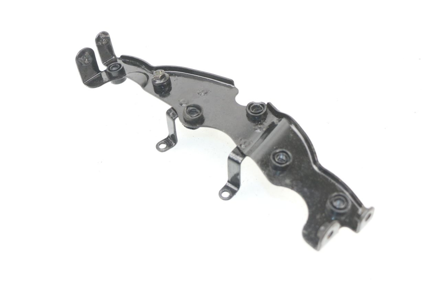 photo de SPEEDOMETER BRACKET SUZUKI GSXF GSX F 600 (1988 - 1997) - Zoom on usage condition