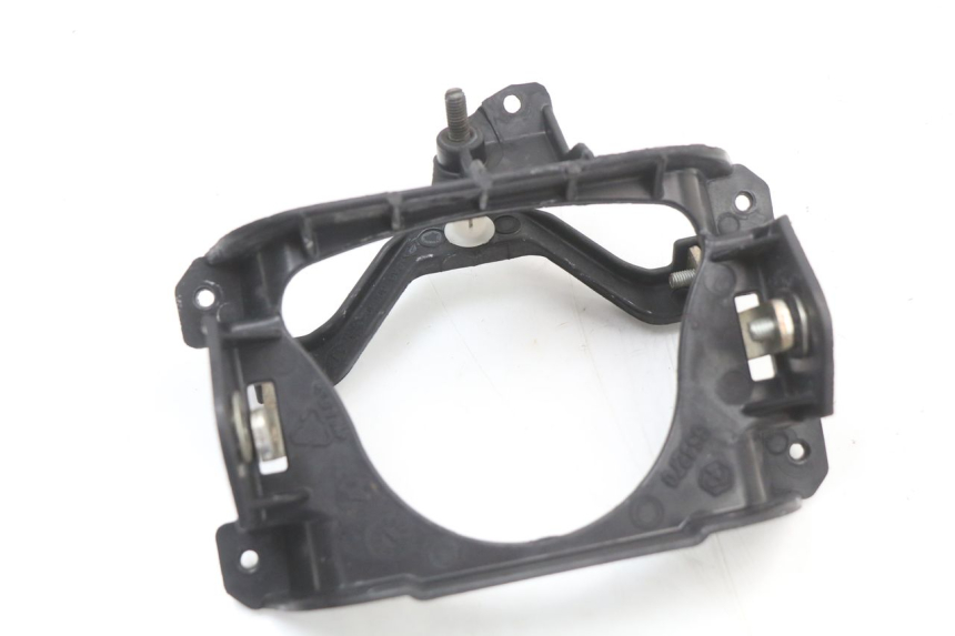 photo de SPEEDOMETER BRACKET PIAGGIO VESPA S 2T 50 (2007 - 2014) - Zoom on usage condition