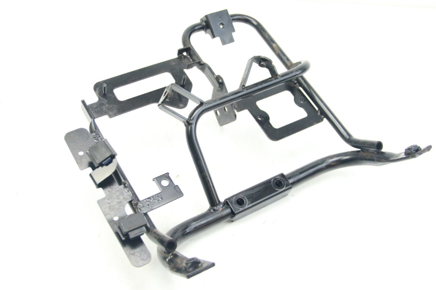photo de FRONT FORK BRACE YAMAHA BW'S BWS 125 (2010 - 2013) - Technical close-up