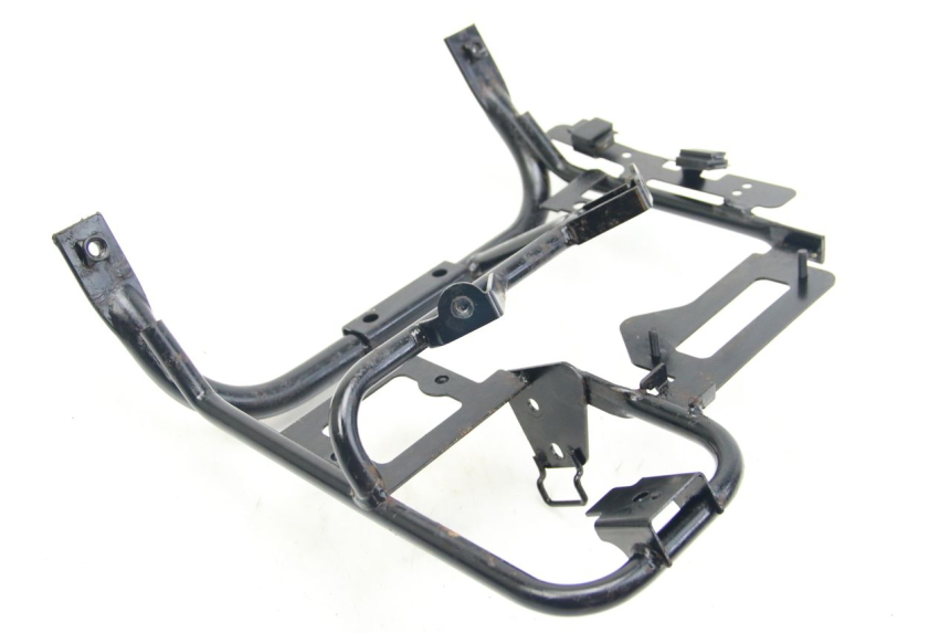 photo de FRONT FORK BRACE YAMAHA BW'S BWS 125 (2010 - 2013) - Fixing points details