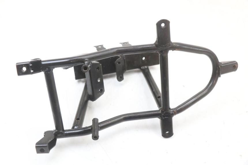 photo de FRONT FAIRING BRACKET LONGJIA EASY MAX 125 (2020 - 2024) - Technical close-up