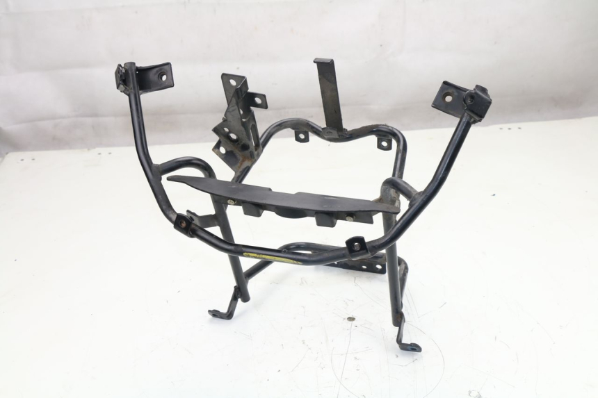 photo de FRONT FAIRING BRACKET PEUGEOT ELYSEO 100 (1998 - 2004) - Main view