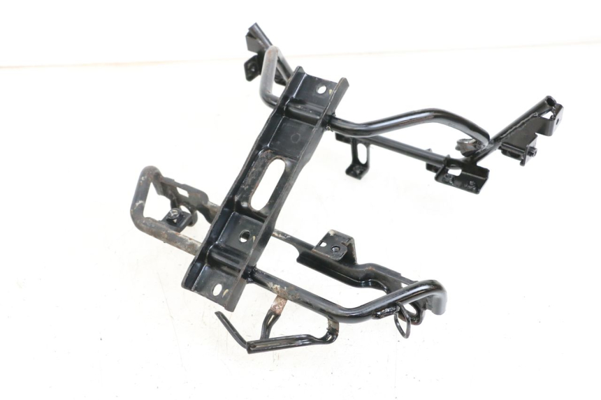 photo de FRONT FAIRING BRACKET SYM JOYRIDE EVO 125 (2009 - 2016) - Zoom on usage condition