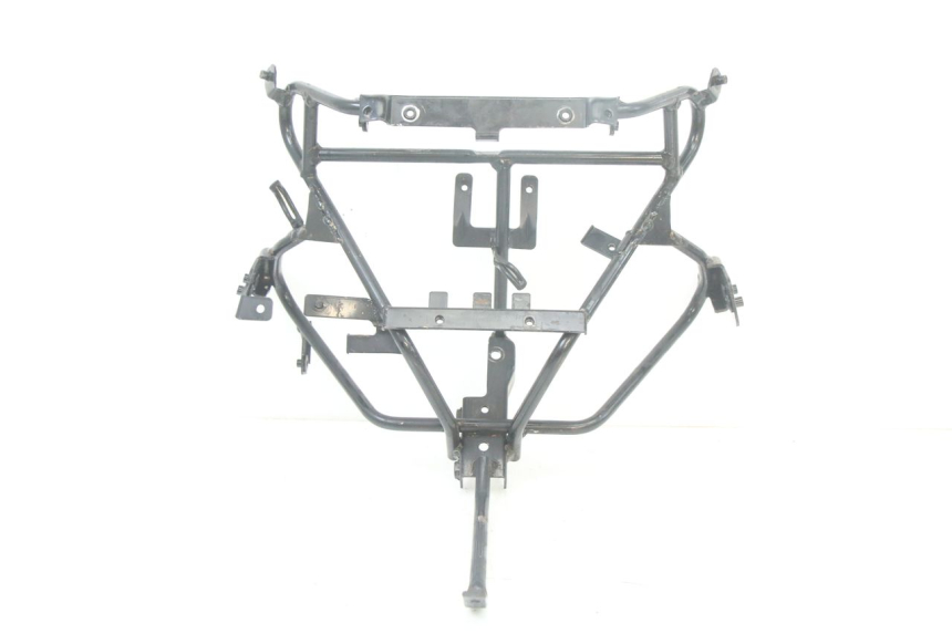 photo de FRONT FAIRING BRACKET KYMCO GRAND DINK 125 (2008 - 2014) - Zoom on usage condition