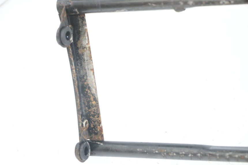 photo de FRONT FAIRING BRACKET PIAGGIO MP3 LT 300 (2010 - 2016) - Markings and original references