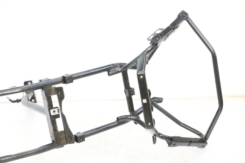 photo de FRONT FORK BRACE PIAGGIO MP3 125 (2006 - 2014) - Surface and material condition