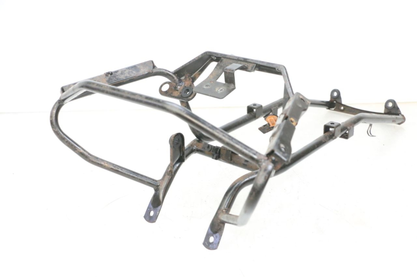 photo de FRONT FAIRING BRACKET PIAGGIO MP3 RL 250 (2006 - 2010) - Additional view of the item