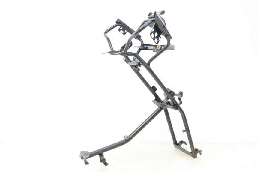 photo de FRONT FAIRING BRACKET PIAGGIO MP3 500 (2016 - 2018) - Fixing points details