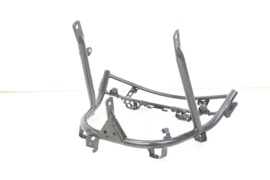 photo de FRONT FAIRING BRACKET HONDA NTV DEAUVILLE ABS 700 (2007 - 2016) - Technical close-up