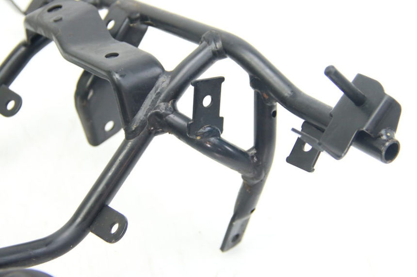 photo de FRONT FORK BRACE SUZUKI SIXTEEN 125 (2008 - 2010) - Checked used part