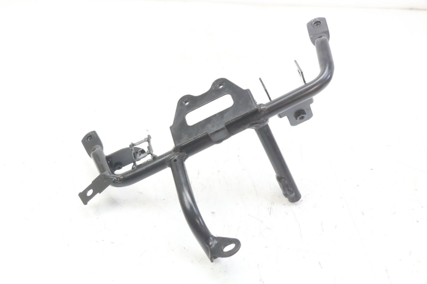 photo de FRONT FAIRING BRACKET MBK SKYCRUISER 125 (2006 - 2009) - Zoom on usage condition