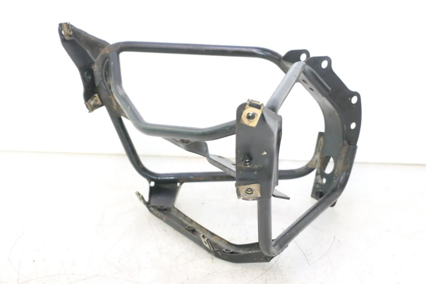 photo de FRONT FAIRING BRACKET PIAGGIO X8 STREET 125 (2006 - 2007) - Component detail