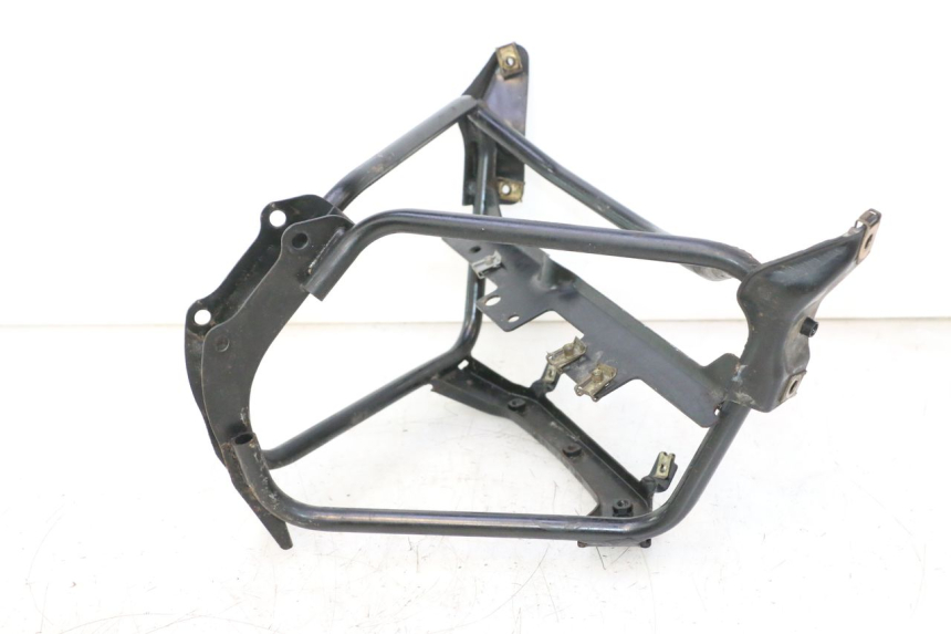 photo de FRONT FAIRING BRACKET PIAGGIO X8 STREET 125 (2006 - 2007) - Alternative perspective