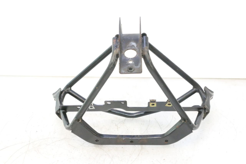 photo de FRONT FAIRING BRACKET PIAGGIO X8 STREET 125 (2006 - 2007) - Technical close-up