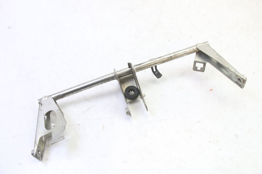 photo de FRONT FAIRING BRACKET HONDA X8R 50 (1998 - 2003) - Zoom on usage condition