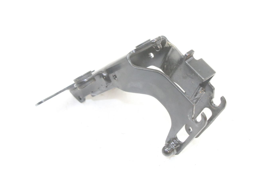 photo de FRONT FAIRING BRACKET YAMAHA TRACER 7 700 (2020 - 2024) - Alternative perspective