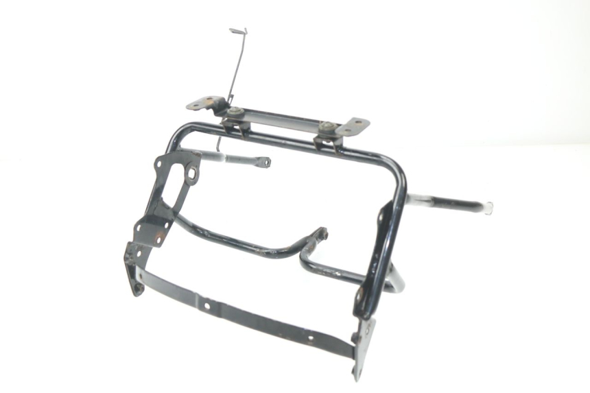 photo de FRONT FAIRING BRACKET SUZUKI GSXF GSX F 600 (1988 - 1997) - Component detail