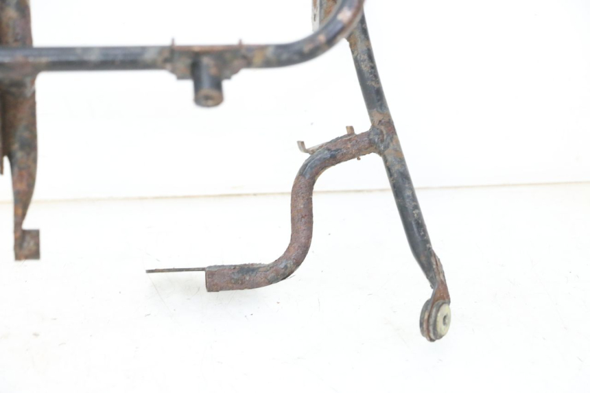 photo de FRONT FAIRING BRACKET TRIUMPH SPRINT 900 (1995 - 1998) - Surface and material condition