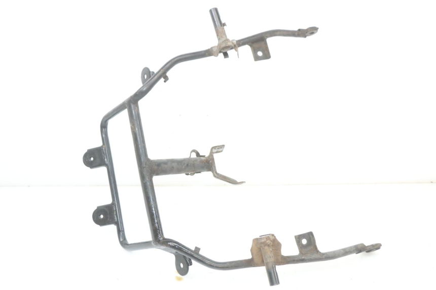 photo de FRONT FAIRING BRACKET YAMAHA XJ F 900 (1983 - 1994) - Technical close-up