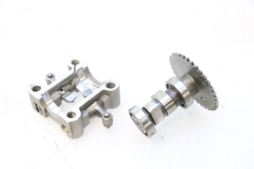 photo de CAMSHAFT KYMCO AGILITY 16+ 4T 50 (2018 - 2023) - Markings and original references