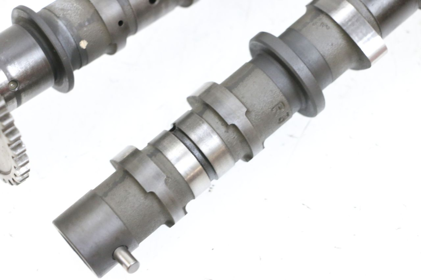 photo de CAMSHAFT SUZUKI BURGMAN EXECUTIVE ABS 650 (2006 - 2012) - Zoom on usage condition