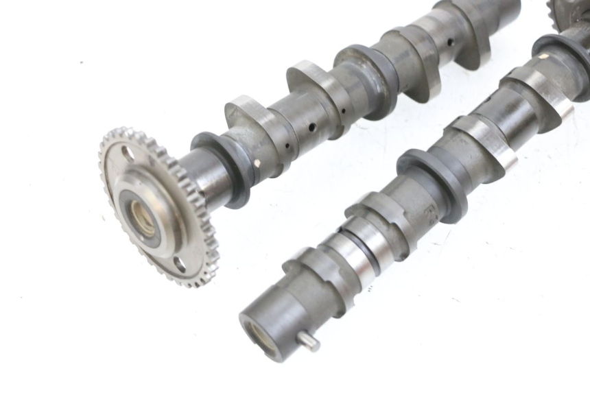 photo de CAMSHAFT SUZUKI BURGMAN EXECUTIVE ABS 650 (2006 - 2012) - Technical close-up