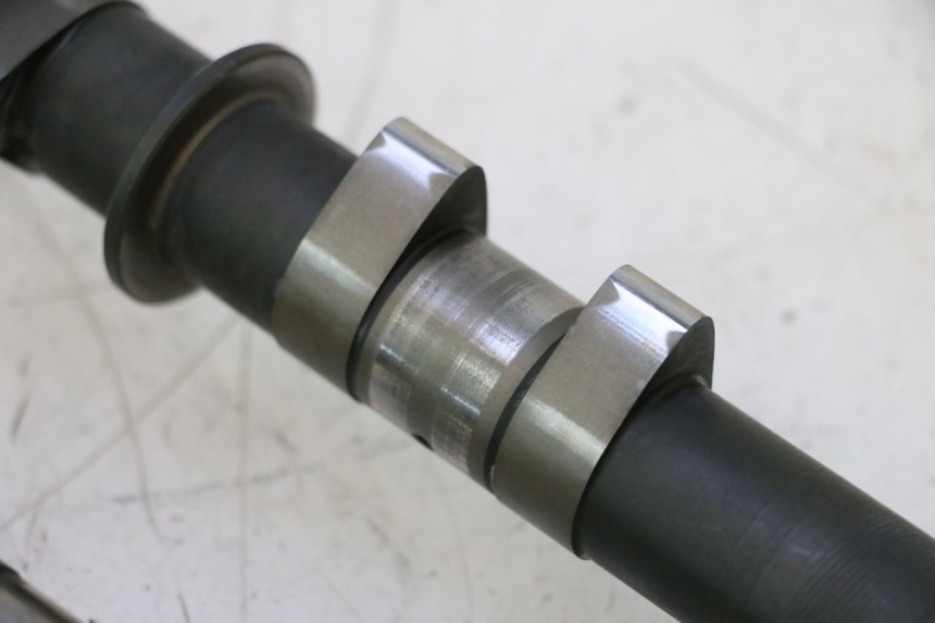 photo de CAMSHAFT YAMAHA FJR 1300 (2001 - 2005) - Additional view of the item