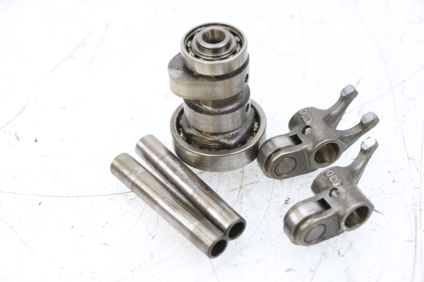 photo de CAMSHAFT YAMAHA NEOS NEO'S 4T 50 (2008 - 2016) - Technical close-up