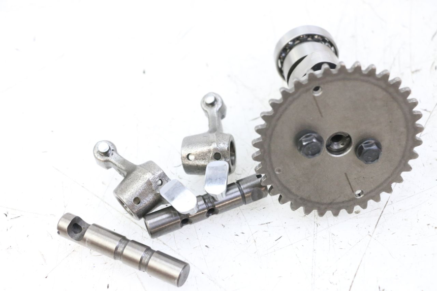 photo de CAMSHAFT PEUGEOT KISBEE 4T 50 (2018 - 2022) - Product overview