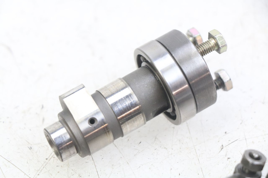 photo de CAMSHAFT YCF PILOT 125 - Alternative perspective