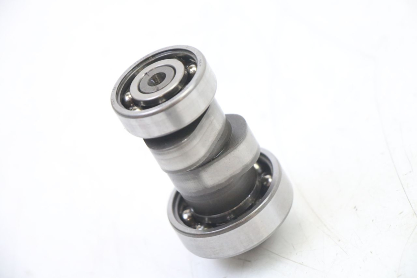 photo de CAMSHAFT PEUGEOT SATELIS 125 (2013 - 2018) - Alternative perspective