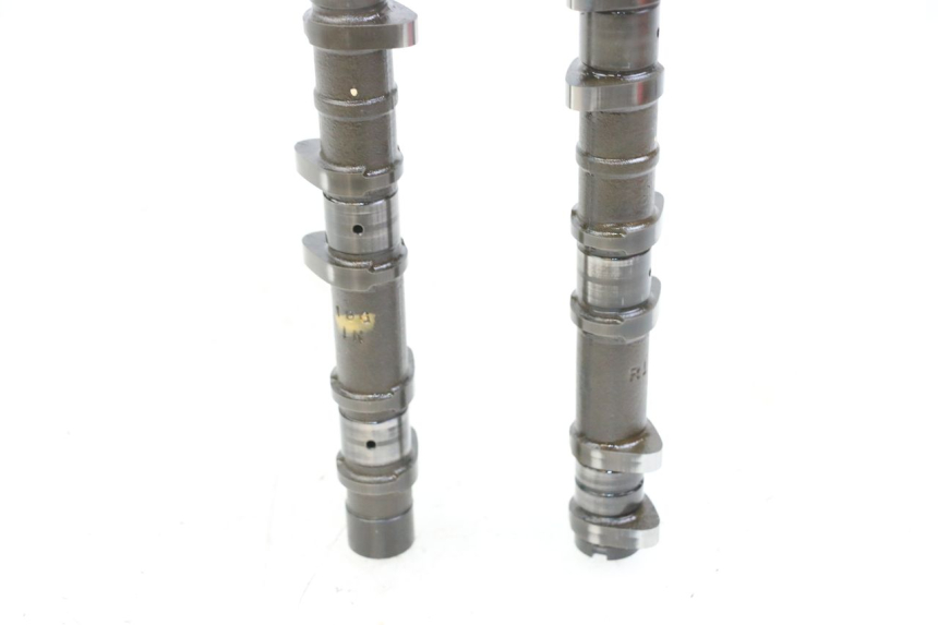 photo de CAMSHAFT SUZUKI GSR 750 (2011 - 2017) - Alternative perspective