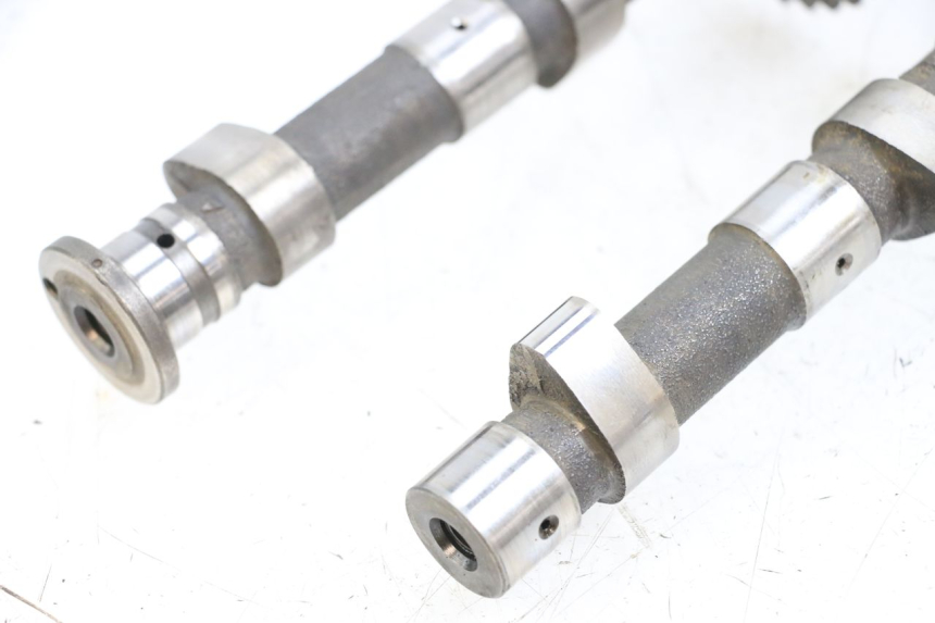photo de CAMSHAFT YAMAHA XJ F 900 (1983 - 1994) - Fixing points details