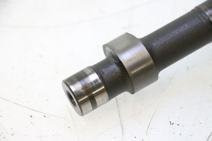 photo de INTAKE CAMSHAFT SUZUKI GSF N BANDIT 1200 (2001 - 2005) - High-resolution close-up