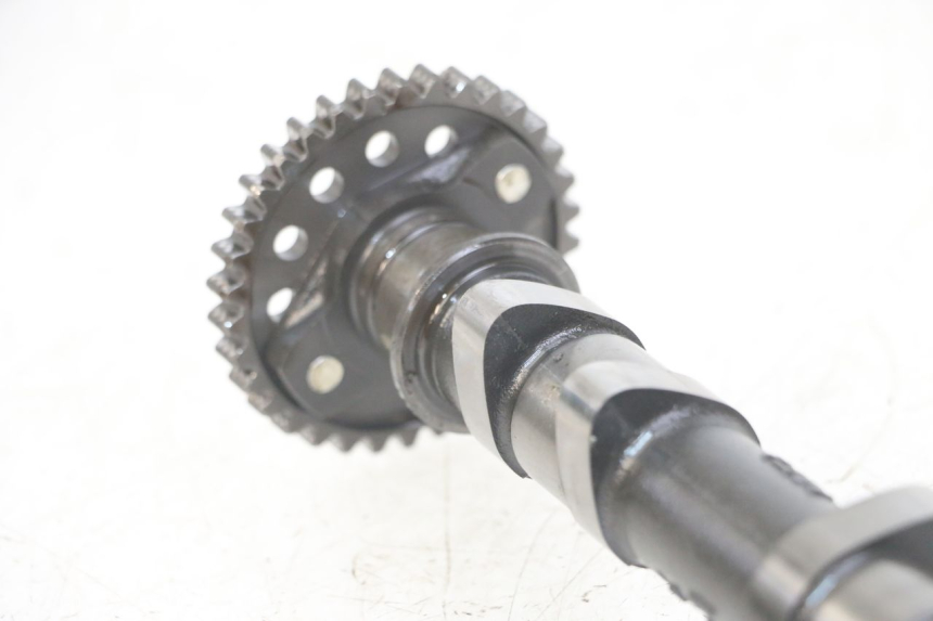 photo de EXHAUST CAMSHAFT HONDA CB R 1000 (2018 - 2023) - Surface and material condition