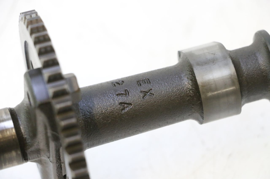 photo de EXHAUST CAMSHAFT SUZUKI GSF N BANDIT 1200 (2001 - 2005) - Technical close-up