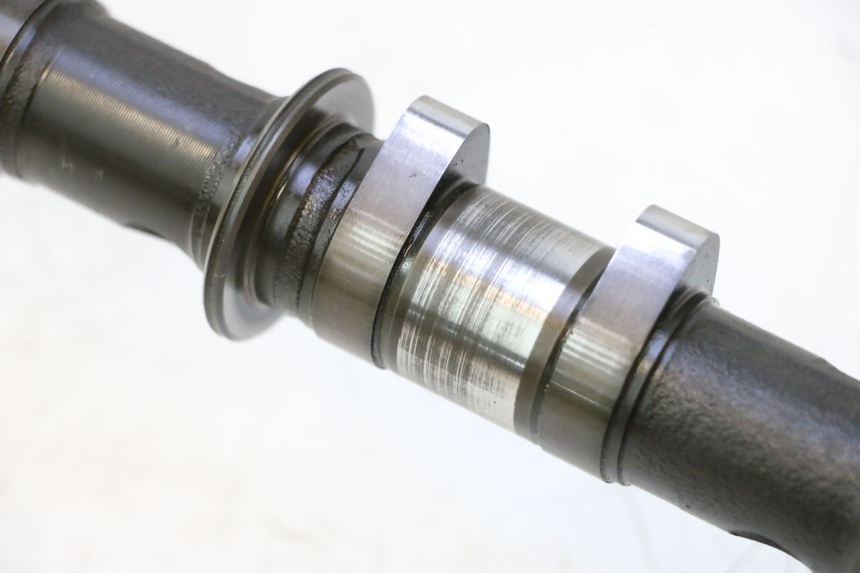 photo de EXHAUST CAMSHAFT YAMAHA YZF R GENESIS 750 (1993 - 1998) - Surface and material condition