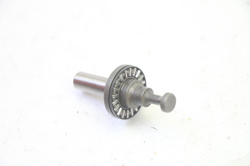 photo de CLUTCH SHAFT KAWASAKI ZR 7 750 (1999 - 2004) - Alternative perspective