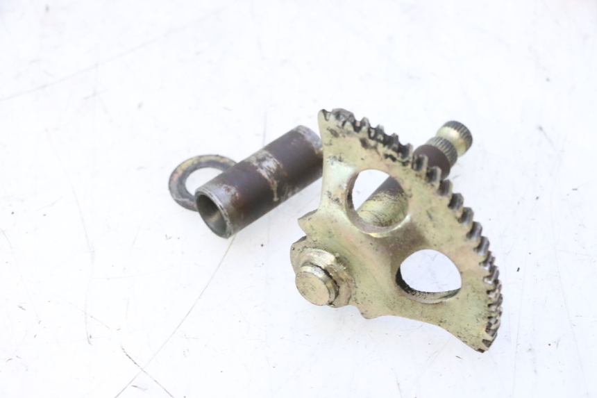 photo de KICK START CHAFT KEEWAY RY6 2T 50 (2011 - 2019) - Zoom on usage condition