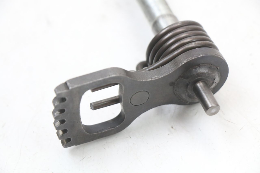 photo de SELECTOR SHAFT HYOSUNG GV AQUILA 125 (2000 - 2009) - Alternative perspective